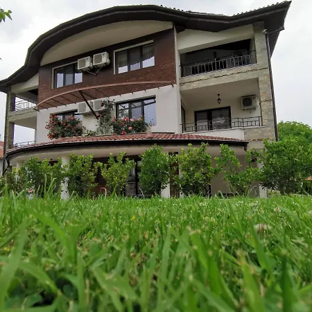 ホテル My House 2*